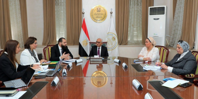 توقيع بروتوكول لإطلاق مبادرة دمج التكنولوجيا بالتعليم بمدارس النور