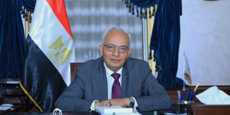 “التعليم” تتيح رابط تسجيل استمارة التقدم لامتحانات الدبلومات الفنية 2024