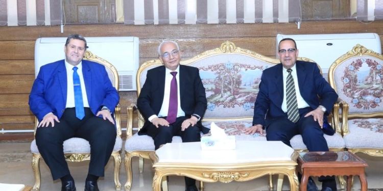 وزير التعليم يزور شمال سيناء ويفتتح مدارس بالشيخ زويد