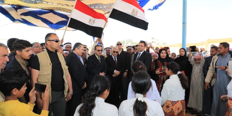 حجازي: تشغيل مدرسة STEM وإنشاء أخرى رسمية دولية بمجمع أرض المتفوقين