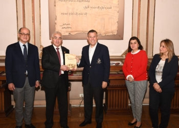 رئيس جامعة عين شمس يستقبل سفير أذربيجان لبحث سبل التعاون المشترك