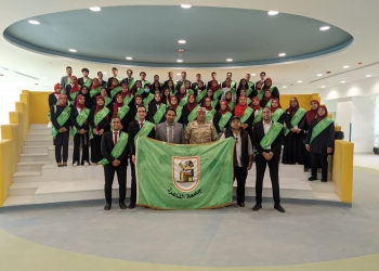 اتحاد طلاب كليات جامعة القاهرة في زيارة ميدانية لمستشفى 500 500 والوقوف على معدلات الإنجاز بالمشروع