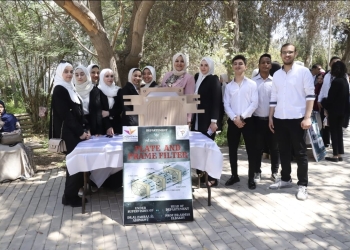 معرض لطلاب صيدلة جامعة هليوبوليس