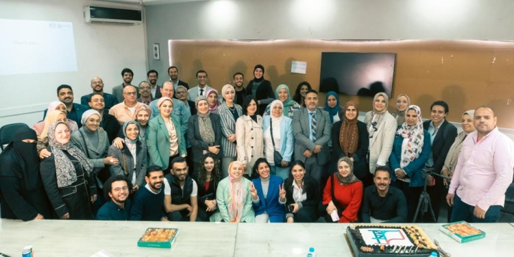 شباب حلوان الفائزين بمشروعات الجاضنة الأولى