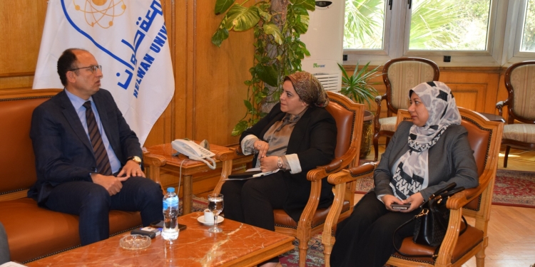 رئيس جامعة حلوان يكشف خطة تطوير منظومة القطاع الطبي