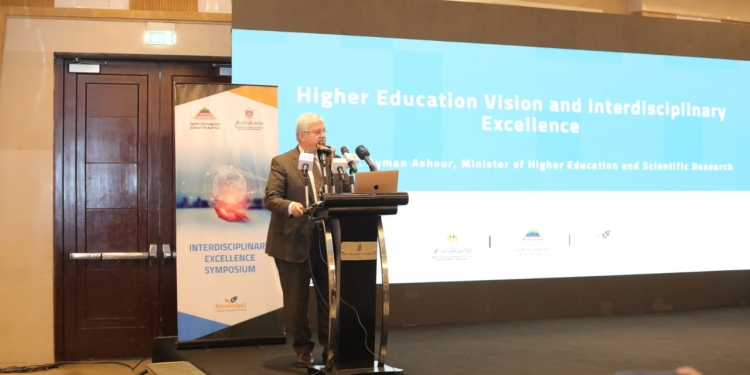 وزير التعليم العالي: إطلاق الشبكة المصرية القومية للبرامج والبحوث البينية بالجامعات المصرية