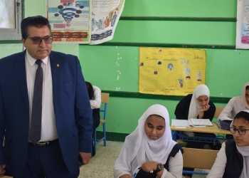 وكيل التعليم بجنوب سيناء يوجه بمراعاة الدقة في رصد الدرجات