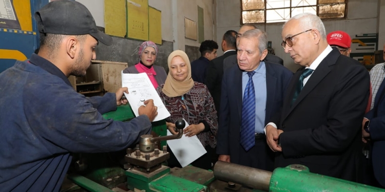 حجازي: زيادة الإقبال على عدد من مدارس التعليم الفني بمجاميع أكبر من التعليم العام