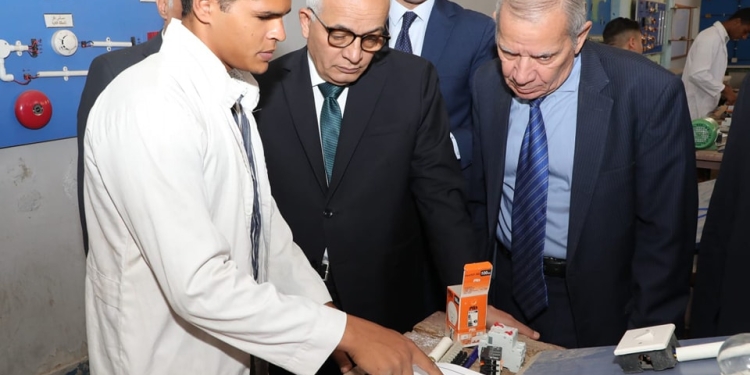 التربية والتعليم: طلاب التعليم الصناعي يمثلون ثلث التلاميذ في مصر