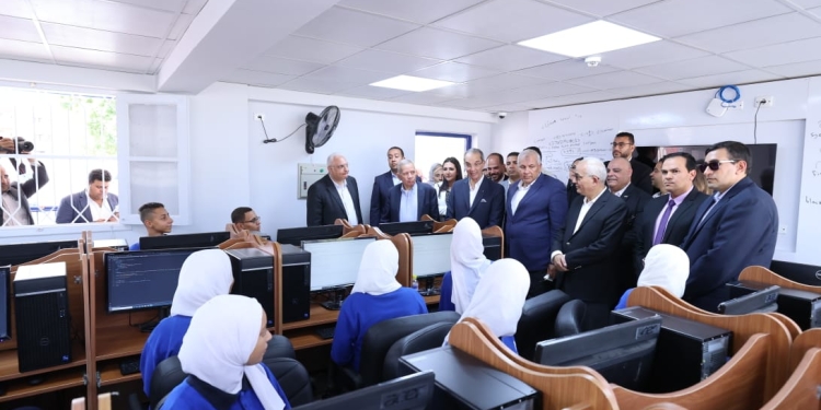 وزير التربية والتعليم ومحافظ جنوب سيناء يتفقان على إنشاء مدرسة النيل الدولية بشرم الشيخ