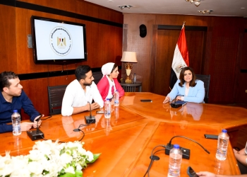 أطباء مصر فى الخارج مع وزيرة الهجرة