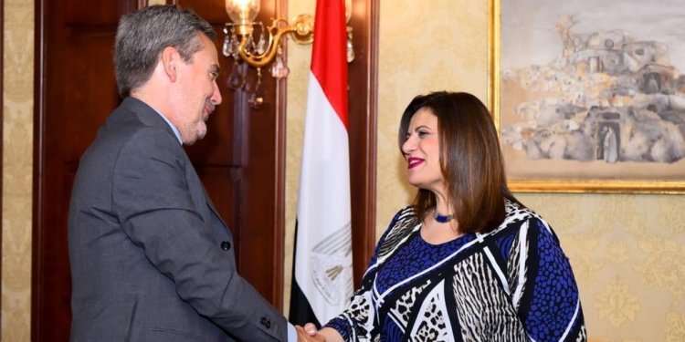 وزيرة الهجرة تستقبل السقسر الايطالى
