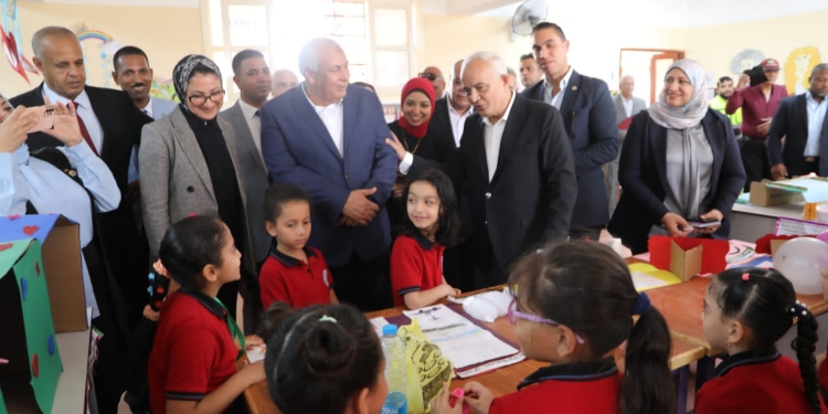 تنويه هام من تعليم الجيزة حول التحويلات الإلكترونية من مدرسة لأخرى