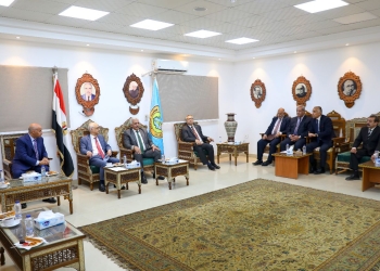 وفد طبي من جامعة الكويت يزور جامعة الأزهر للوقوف على تميز القطاع الطبي وريادته