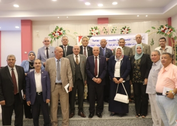 «الزناتي» يشدد على مسئولى الفرعيات بالتواصل مع المعلمين وتيسير الخدمات لهم