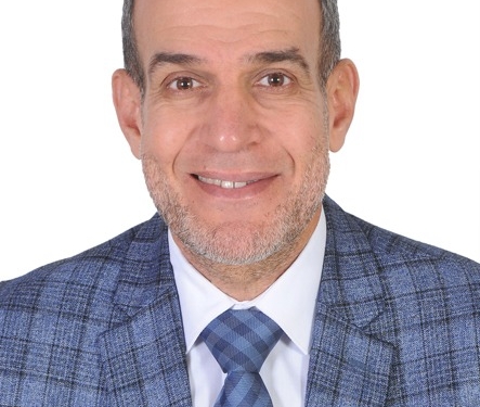 جامعة الأزهر :إبراهيم السمدوني رئيسًا لقسم أصول التربية بكلية التربية