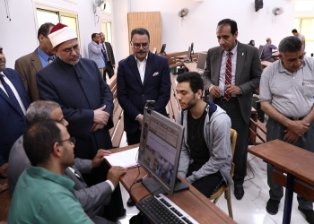طلاب جامعة الأزهر يشيدون بتوثيق الامتحانات الشفهية في القرآن الكريم عبر أجهزة الحاسب الآلي