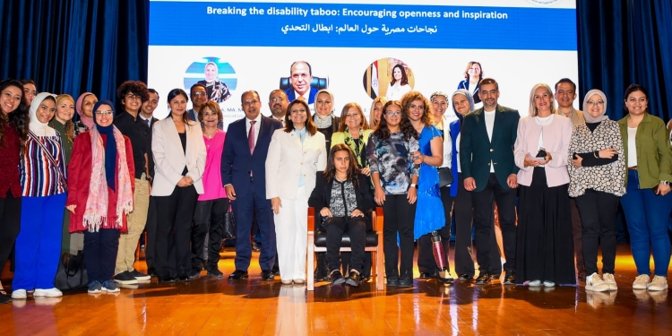 وزيرة الهجرة ضيف شرف ندوة “نجاحات مصرية حول العالم : أبطال التحدي” بالجامعة البريطانية