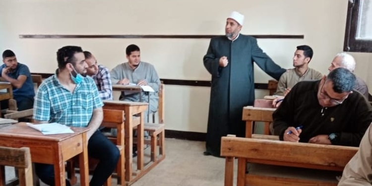 الشرقية الأزهرية : طلاب شهادات القراءات يؤدون الامتحان بهدوء ويسر في يومها الثاني