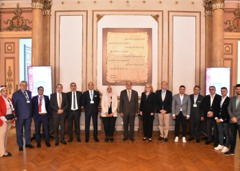 لاعتمادها دوليا.. وفد من منظمة AQAS الالمانية في زيارة لطب اسنان عين شمس 