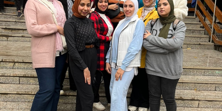 نور وسط العتمة”.. طلاب إعلام القاهرة يطلقون مدونة إلكترونية لتصحيح الأفكار المغلوطة