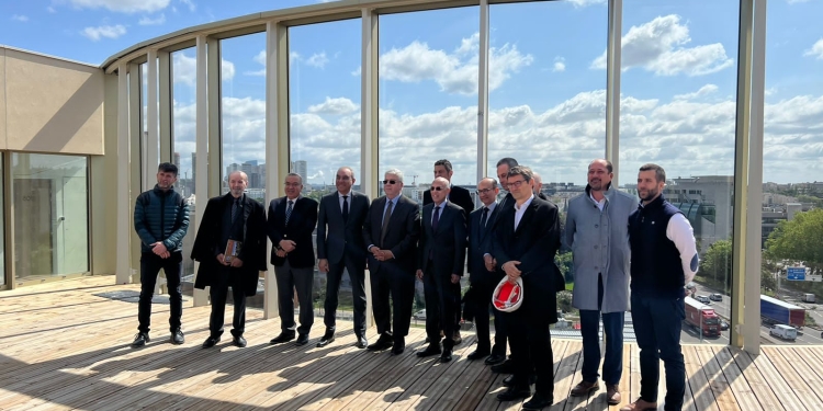 وزير التعليم العالي يتفقد بيت مصر بباريس