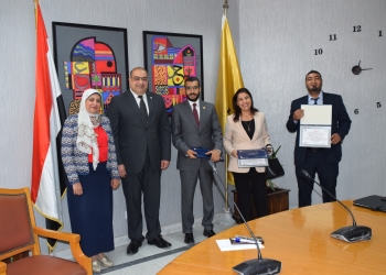 ندوة تعريفية بجامعة حلوان حول المبادرة الوطنية للمشروعات الخضراء الذكية