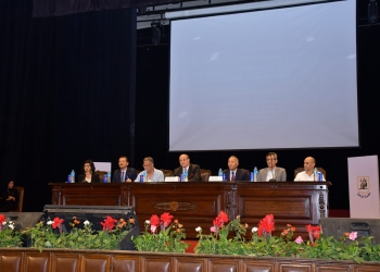 جامعة القاهرة تنظم احتفالية لمهرجان المسرح للعروض الطويلة