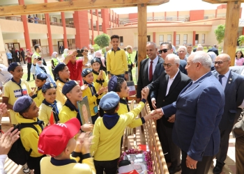 على هامش زيارته للوادى الجديد.. وزير التربية والتعليم يشهد اعتماد نتيجة الشهادة الإعدادية