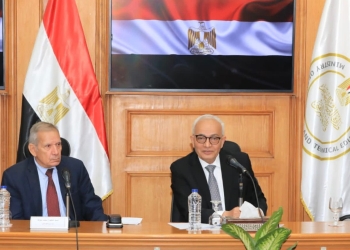 حجازي: نبذل جهود لتطوير المناهج ودمج التحول الرقمي في التعليم بما يتوافق مع مواصفات لخريجي المستقبل