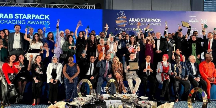 طلاب حلوان يبدعون