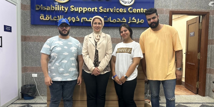 «بين السطور» مشروع تخرج طلاب إعلام بجامعة الأهرام الكندية لدعم ذوي الهمم