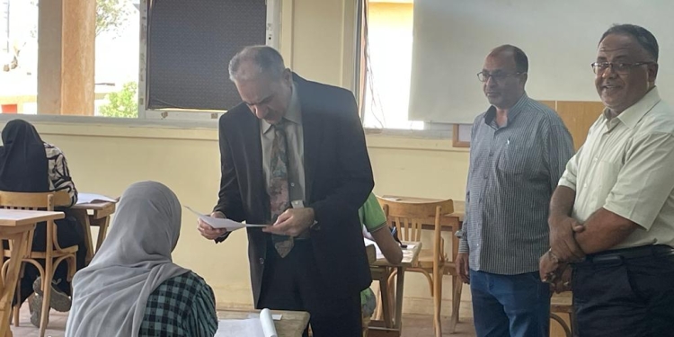 رئيس جامعة أسوان يتحدث عن مميزات كلية هندسة الطاقة