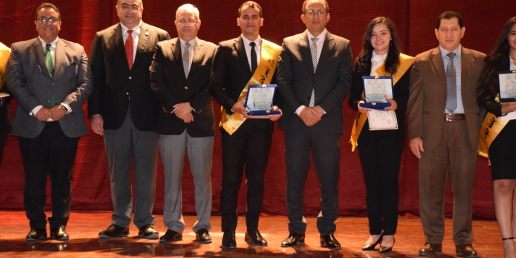 رئيس جامعة حلوان : الاتحادات الطلابية هي مصنع القيادات المستقبلية ونبض الطلاب