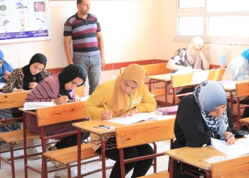 الثانوية العامة 2023.. وصول أسئلة امتحان اللغة الأجنبية الثانية للجان