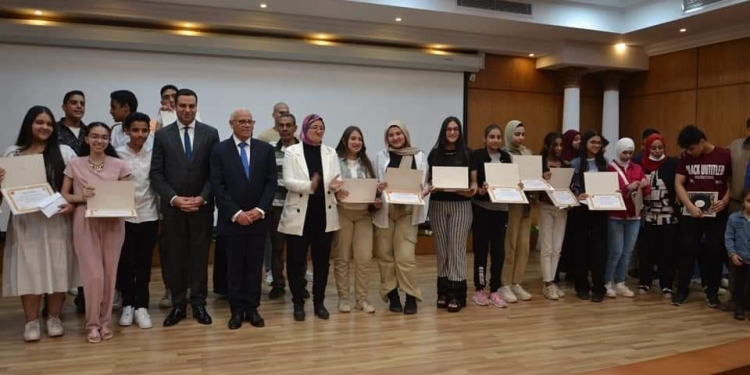 محافظ بورسعيد يعتمد تنسيق القبول بالأول الثانوى العام بـ 244,5 درجة