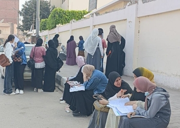 الثانوية العامة 2023.. أولياء أمور: أكواد الغشاشين واضحة على الامتحانات المتداولة
