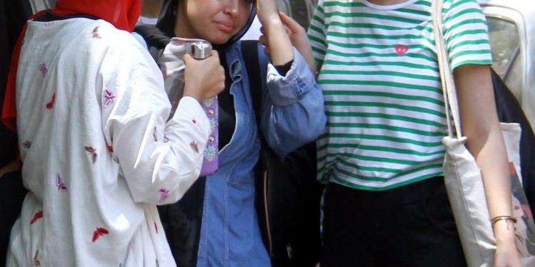 الثانوية العامة 2023.. شاومينج: امتحاني الفيزياء والتاريخ نزلوا على الجروب السري