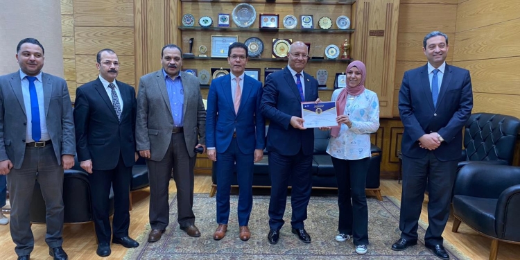 توثيق الصفحة الرسمية لكلية الهندسة بشبرا بجامعة بنها