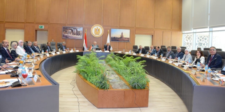 أكاديمية البحث العلمي تعلن اسماء الفائزين بجوائز الهيئات والأفراد 2021