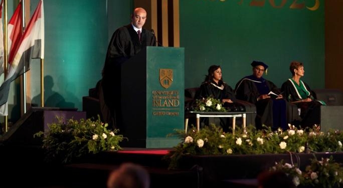 جامعة جزيرة الأمير إدوارد الكندية تحتفل بتخريج الدفعة الثانية بفرعها بالعاصمة الإدارية