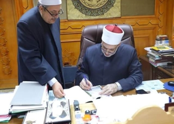 وكيل الأزهر يعتمد نتيجة البرنامج التأهيلي لطلاب الإعدادية بنسبة 95.23%