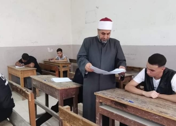 رئيس الشرقية الأزهرية يتابع امتحانات الثانوية الأزهرية من إدارة بلبيس 2023