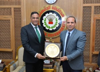 محافظ الدقهلية يهنئ كلية أصول الدين بالمنصورة بحصولها على شهادة الجودة والاعتماد