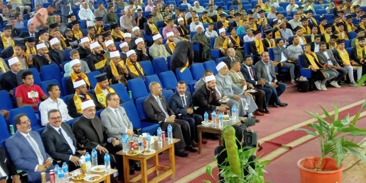 بحضور قيادات الأزهر...الاحتفال بتخريج الدفعة ٤٢ من كلية الدعوة