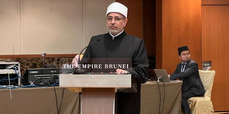 رئيس جامعة الأزهر يشارك في مؤتمر التعليم العالي الإسلامي في القرن الحادي والعشرين بسلطنة بروناي