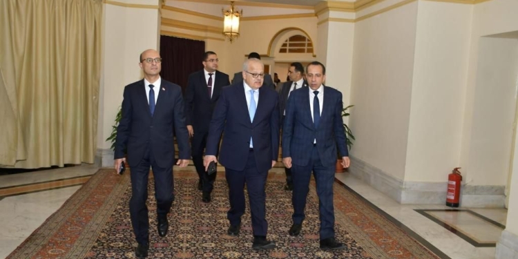 جامعة القاهرة تختتم فعاليات مسابقة أفضل ورقة سياسات