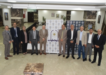 رئيس جامعة حلوان د السيد قندبل وضيوف الجامعة