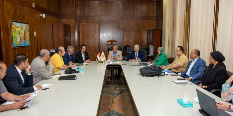 محمود ذكى: الإعلان عن طنطا جامعة رقمية قريبا