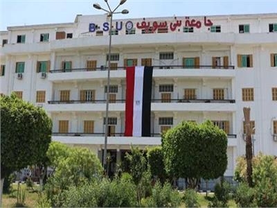 رئيس جامعة بني سويف يشهد التصفيات قبل النهائية لمبادرة «شباب من أجل التنمية»